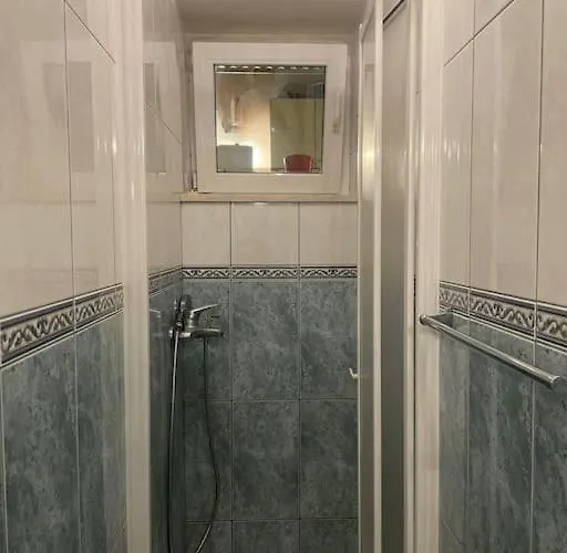 Lägenhet Reas Peace - Luxury In Center *